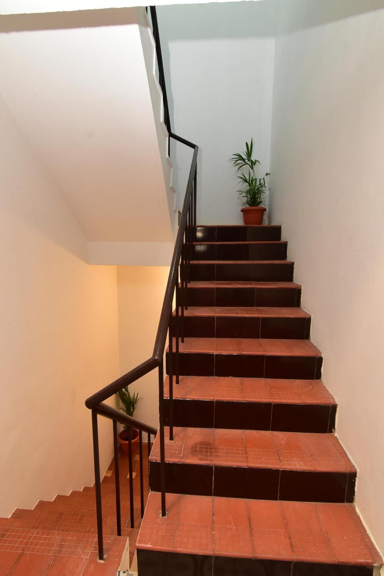 Chez Linda Home Stay Пондичери Екстериор снимка