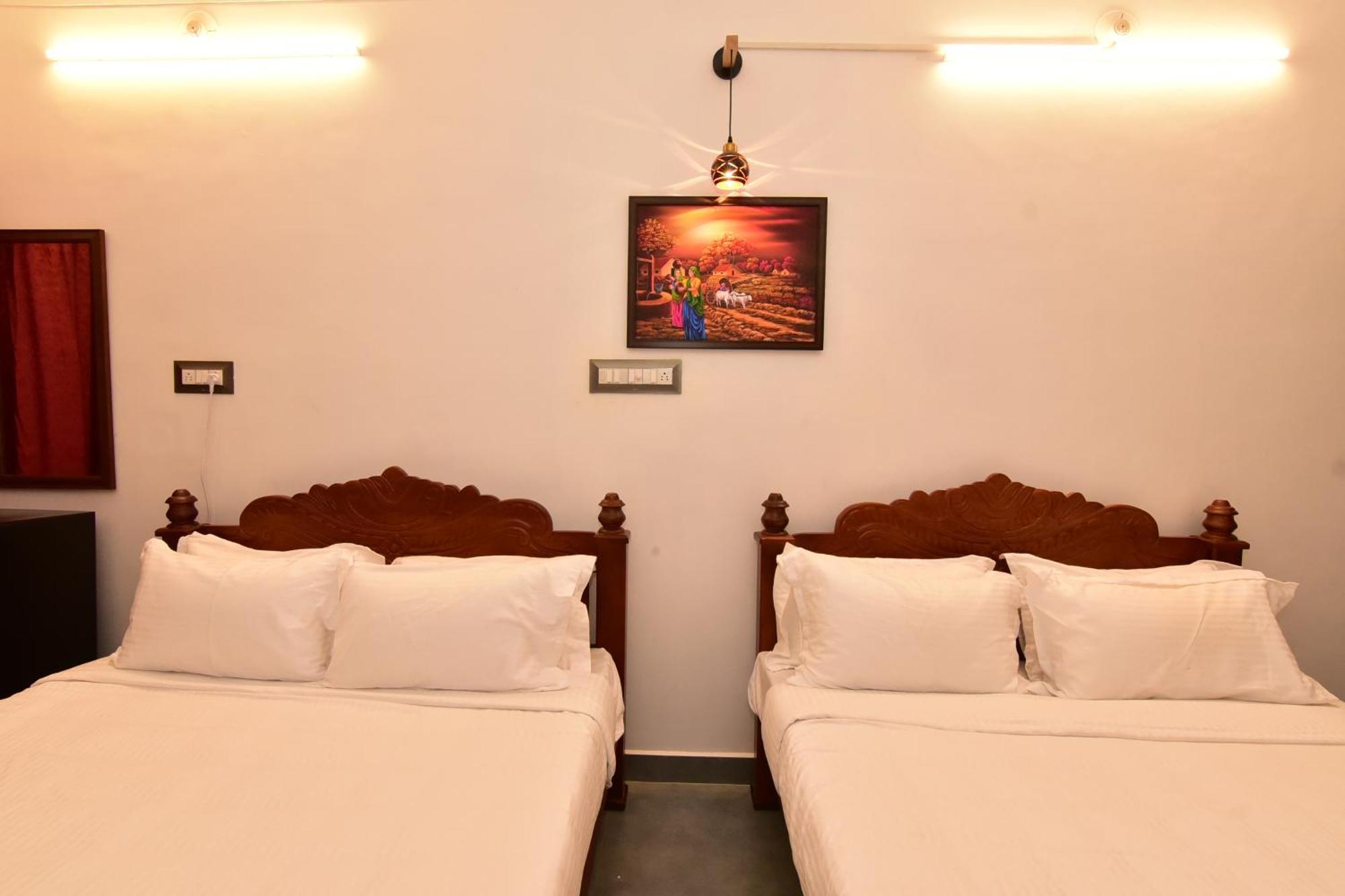 Chez Linda Home Stay Пондичери Екстериор снимка