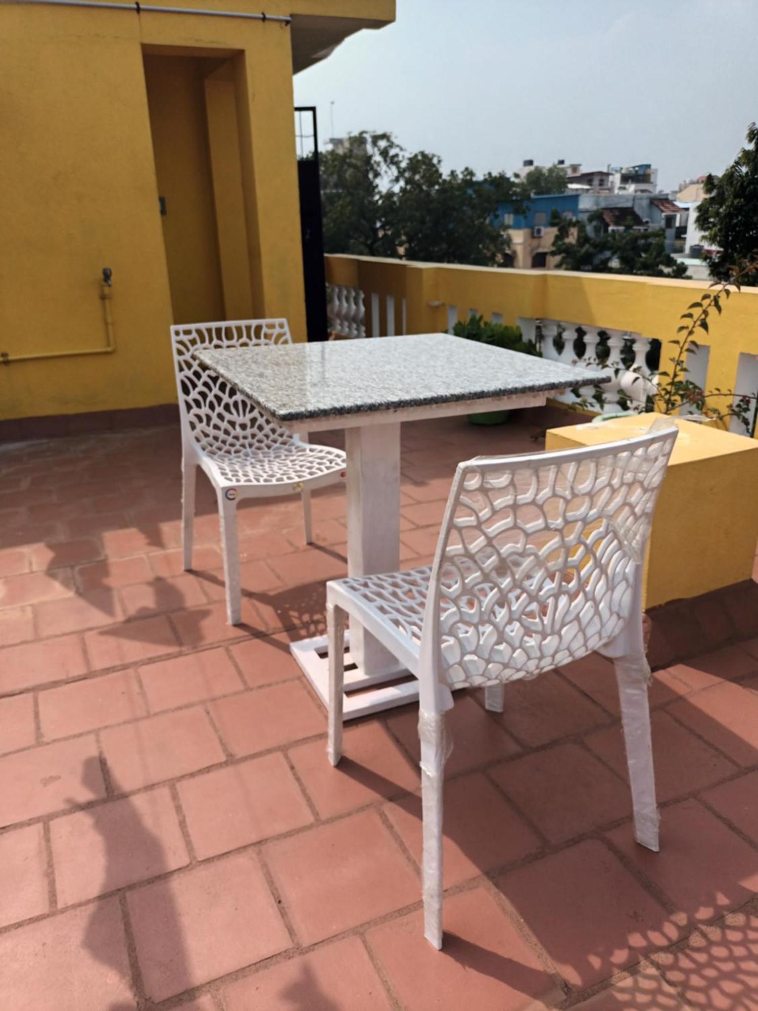 Chez Linda Home Stay Пондичери Екстериор снимка